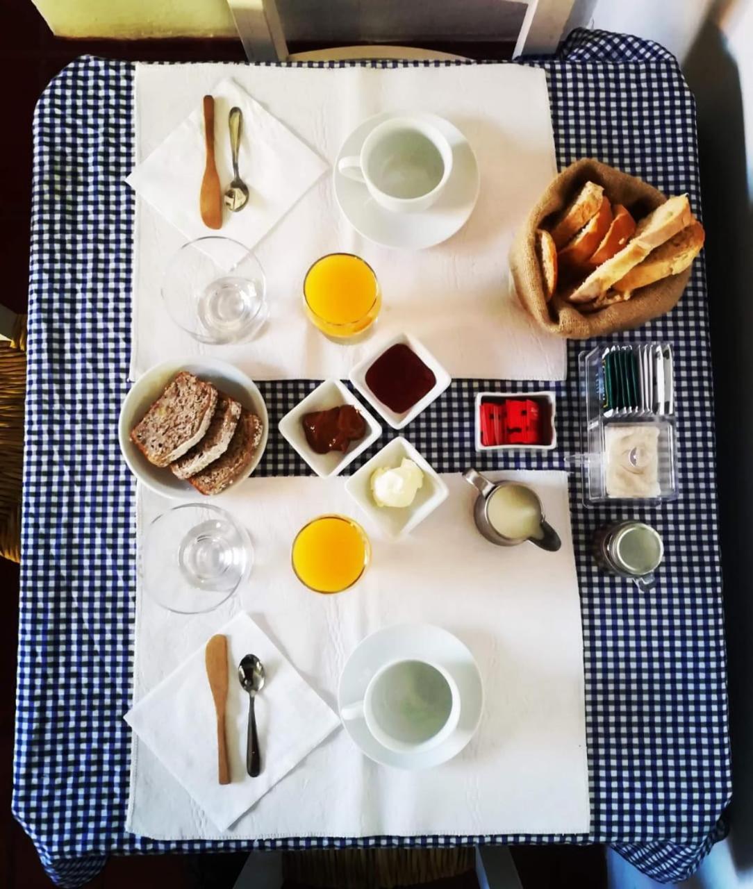 Alma De Proa Bed & Breakfast San Antonio de Areco Exterior photo
